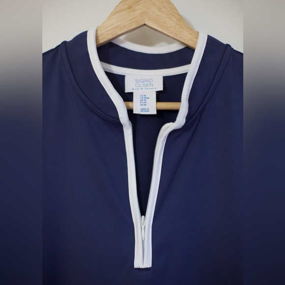 Sigrid Olsen Navy Sleeveless Zip-Neck Top – Size M - Picture 3 of 6